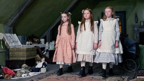 The Woman In Black - Người Đàn Bà Áo Đen - Hình 4