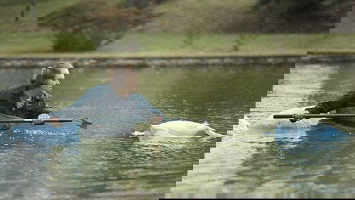 A Walk Among the Tombstones - Lối Đi Giữa Rừng Bia Mộ - Hình 3