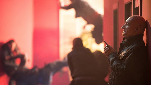 Security - Người Gác Đêm - Hình 2